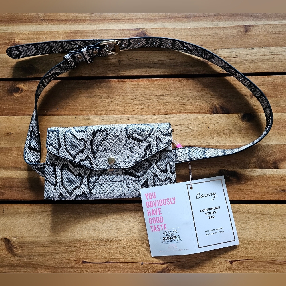 NWT | Casery Convertible Belt Bag & Crossbody - Picture 5 of 16